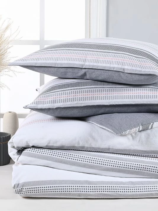 Splendid Horizon Stripe 3-Piece Duvet & Shams Set